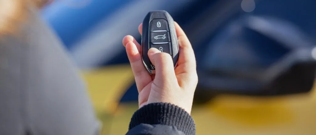 Lost car key replacement in Chicago